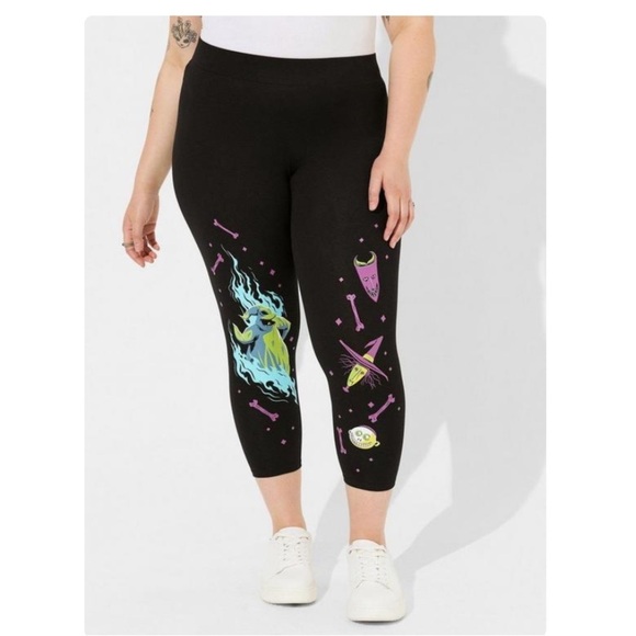 TORRID NWT Disney Nightmare Before Christmas Signature Waistband Premium Legging - Picture 2 of 5